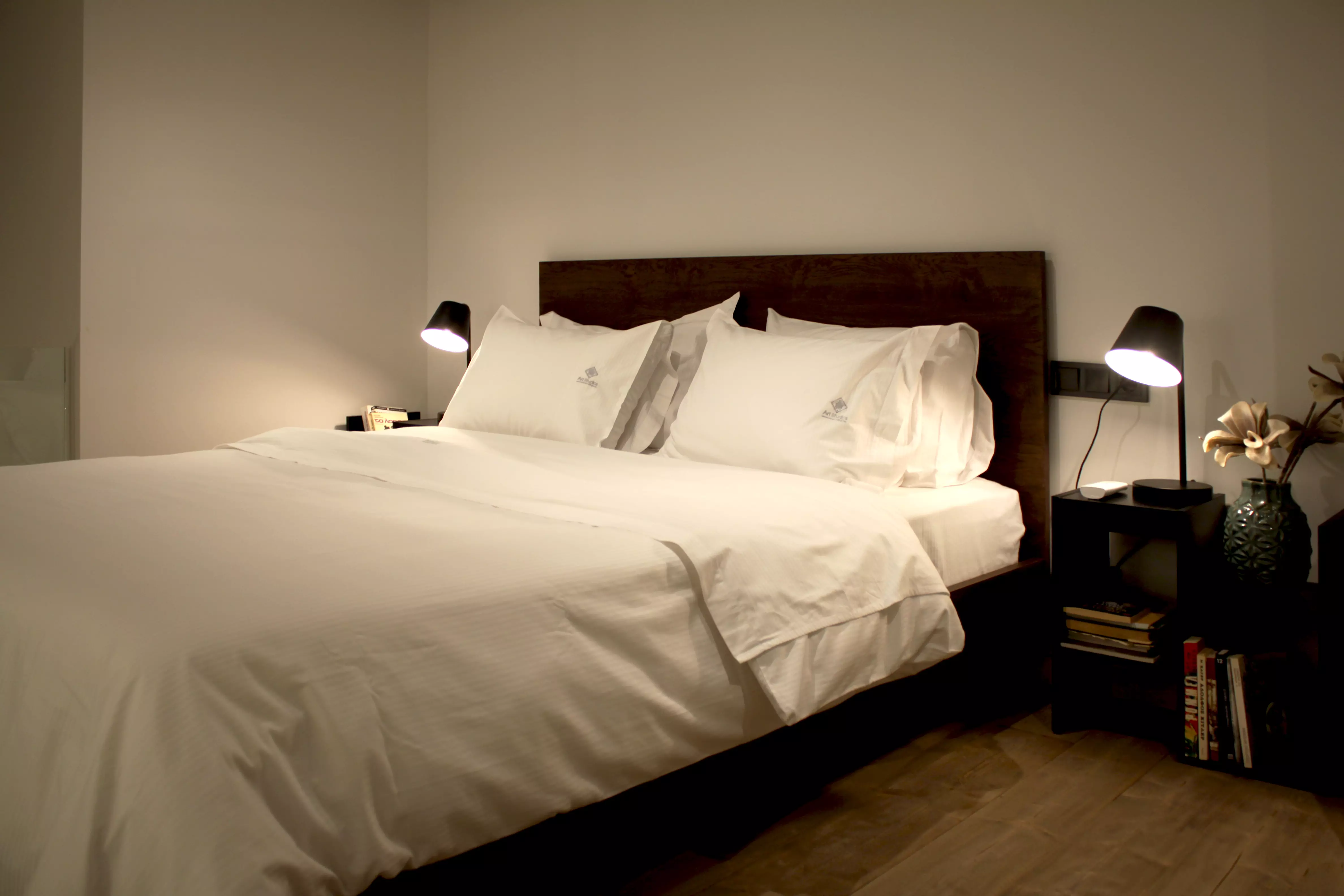 Δωμάτιο 103 Μεζονέτα με θέα στον κήπο.